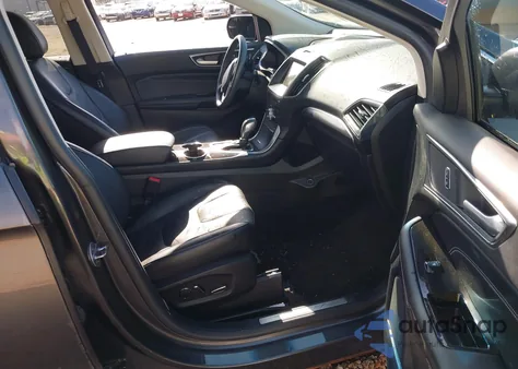 2018 Ford Edge Titanium z USA, uszkodzony, nr VIN 2FMPK3K9XJBC57944